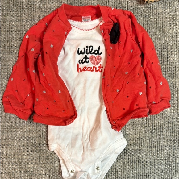 Carter's 2pc Kid Neutral Red Hearts Valentine Pajama Set